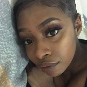 Meet your Posher, Sharae